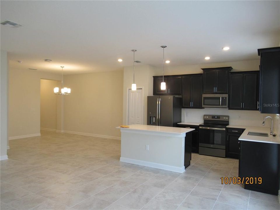 В аренду: $2,450 (4 спален, 3 ванн, 1959 Квадратных фут)