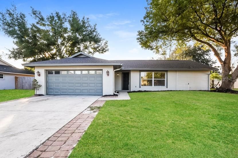 For Sale: $419,900 (3 beds, 2 baths, 1497 Square Feet)