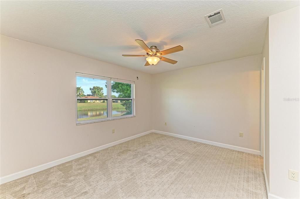 For Sale: $324,000 (2 beds, 2 baths, 1230 Square Feet)