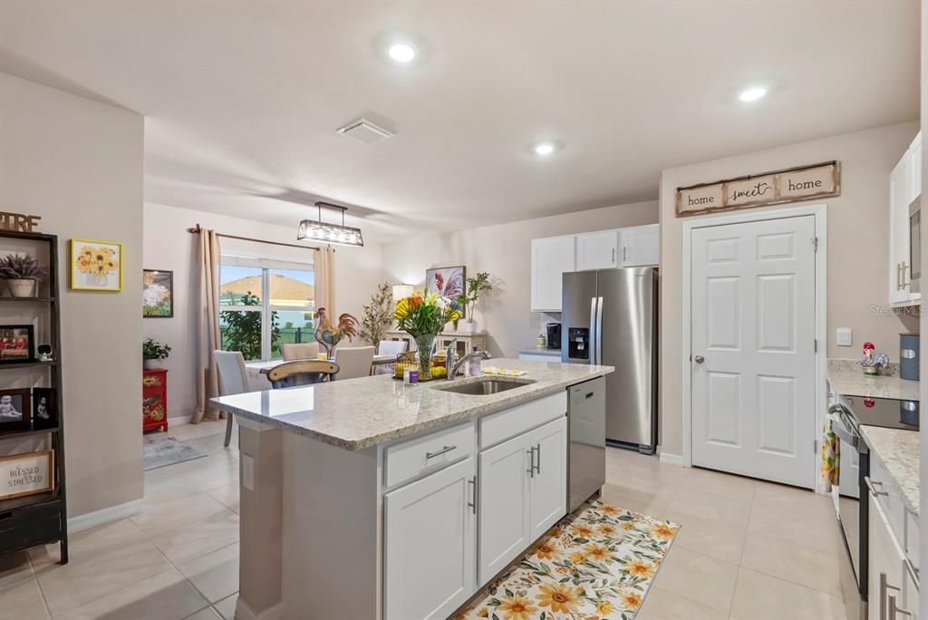 For Sale: $399,000 (4 beds, 2 baths, 2102 Square Feet)