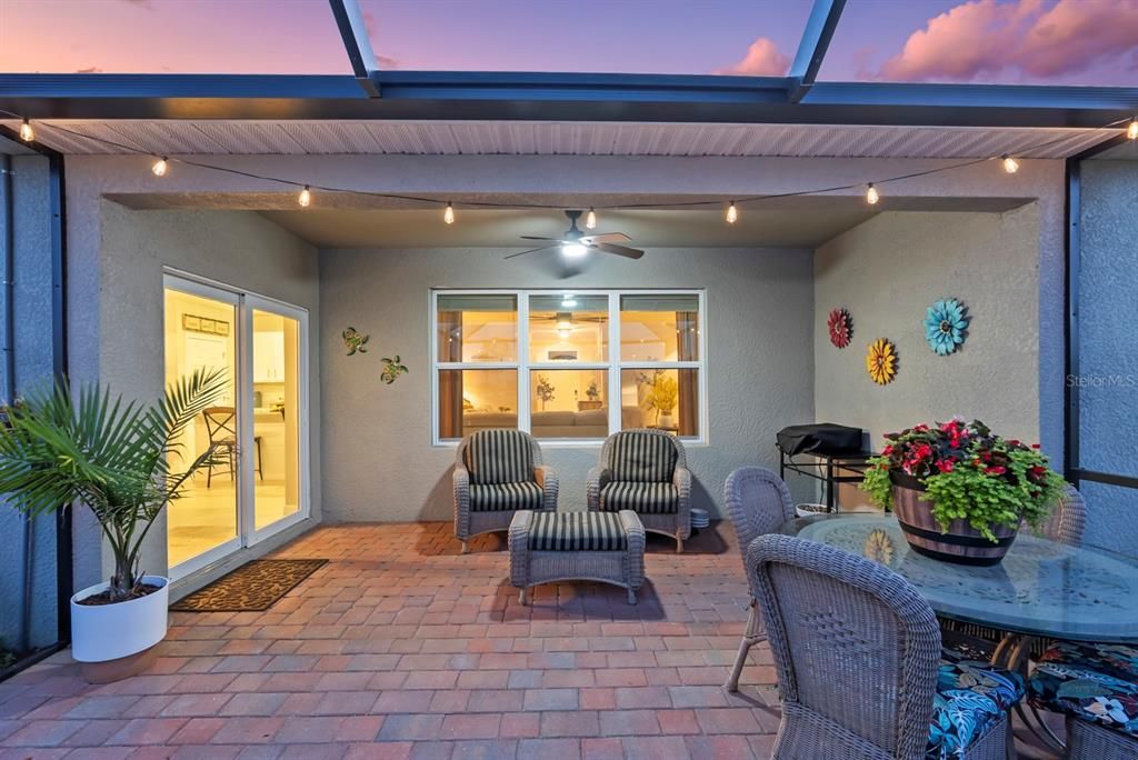 For Sale: $399,000 (4 beds, 2 baths, 2102 Square Feet)