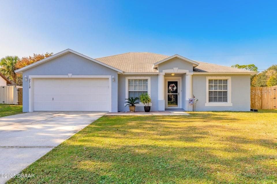 For Sale: $312,000 (3 beds, 2 baths, 1621 Square Feet)