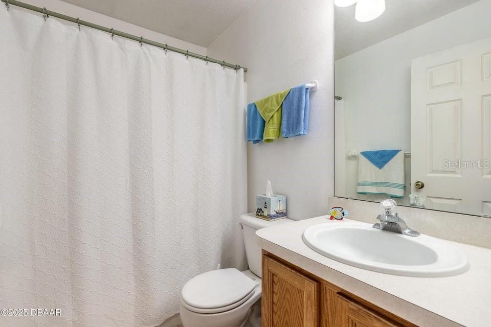 For Sale: $312,000 (3 beds, 2 baths, 1621 Square Feet)