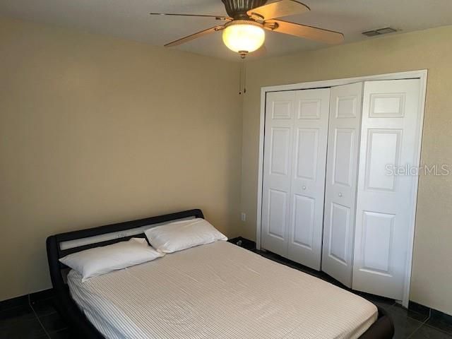 待售: $280,000 (3 贝兹, 2 浴室, 1232 平方英尺)