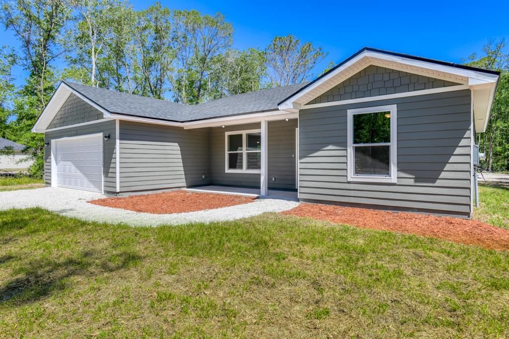 For Sale: $359,000 (4 beds, 2 baths, 1651 Square Feet)