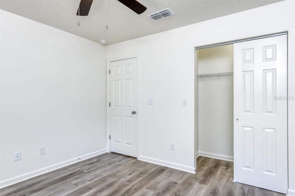 For Sale: $359,000 (4 beds, 2 baths, 1651 Square Feet)