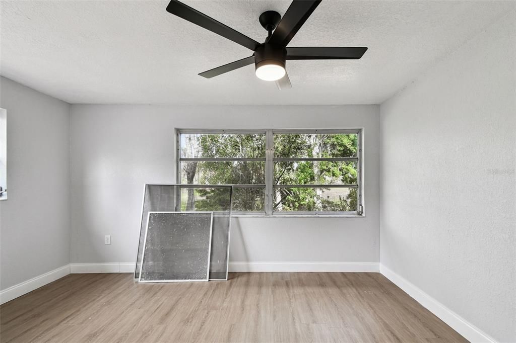 На продажу: $380,000 (3 спален, 2 ванн, 1414 Квадратных фут)