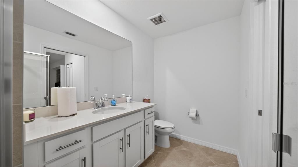 На продажу: $199,000 (2 спален, 2 ванн, 1157 Квадратных фут)