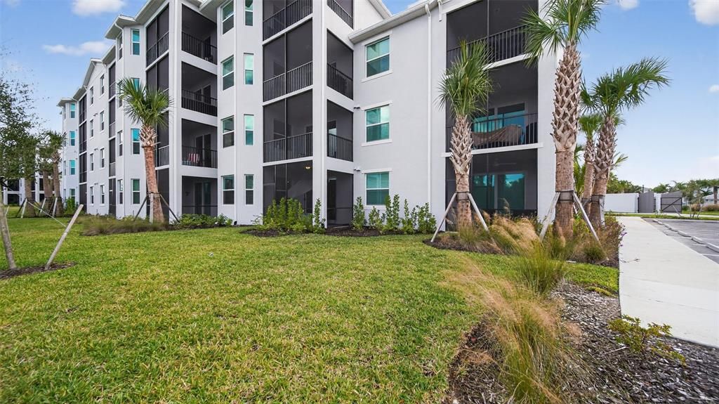 На продажу: $199,000 (2 спален, 2 ванн, 1157 Квадратных фут)