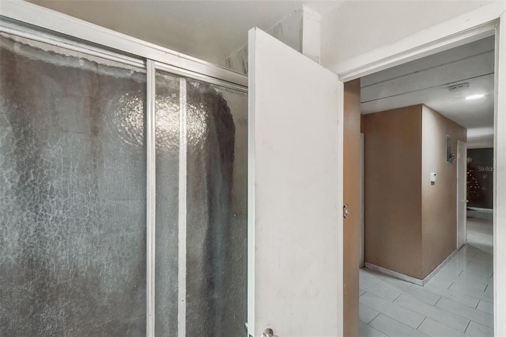 En Venta: $600,000 (4 camas, 2 baños, 2506 Pies cuadrados)