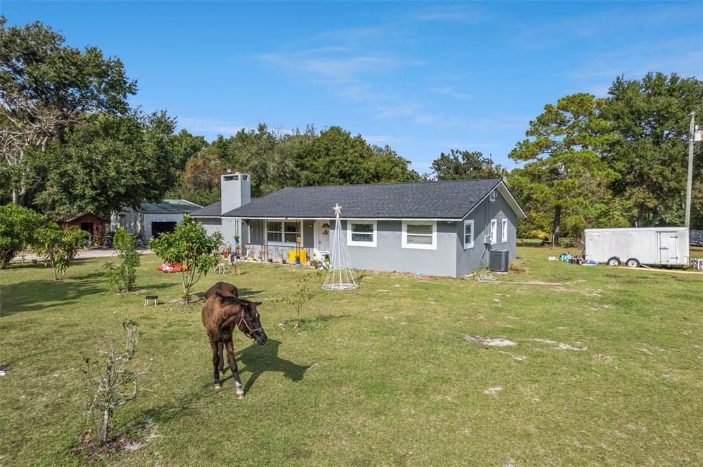 En Venta: $600,000 (4 camas, 2 baños, 2506 Pies cuadrados)