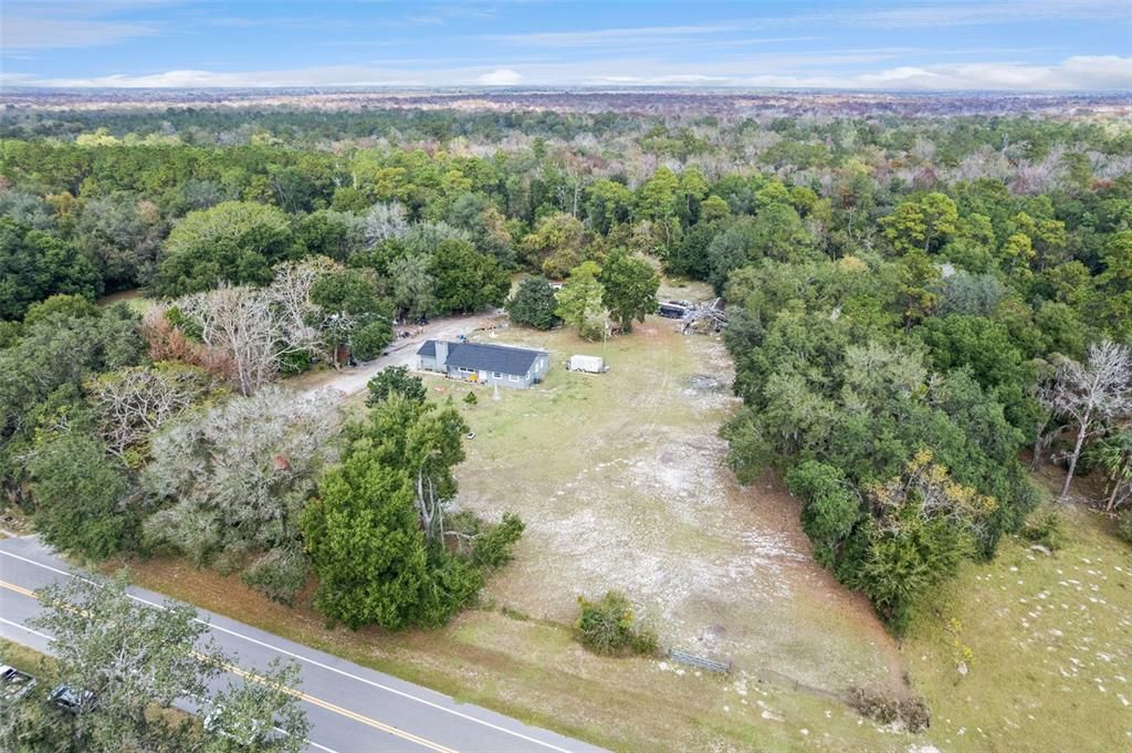 En Venta: $600,000 (4 camas, 2 baños, 2506 Pies cuadrados)