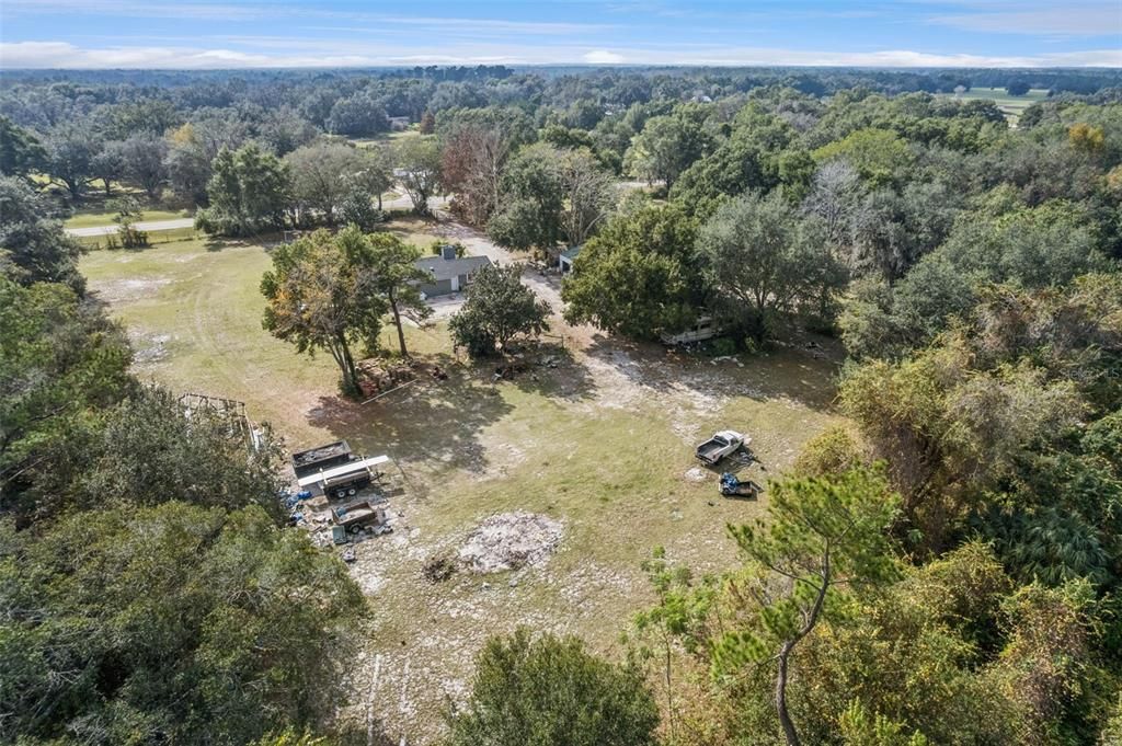 En Venta: $600,000 (4 camas, 2 baños, 2506 Pies cuadrados)