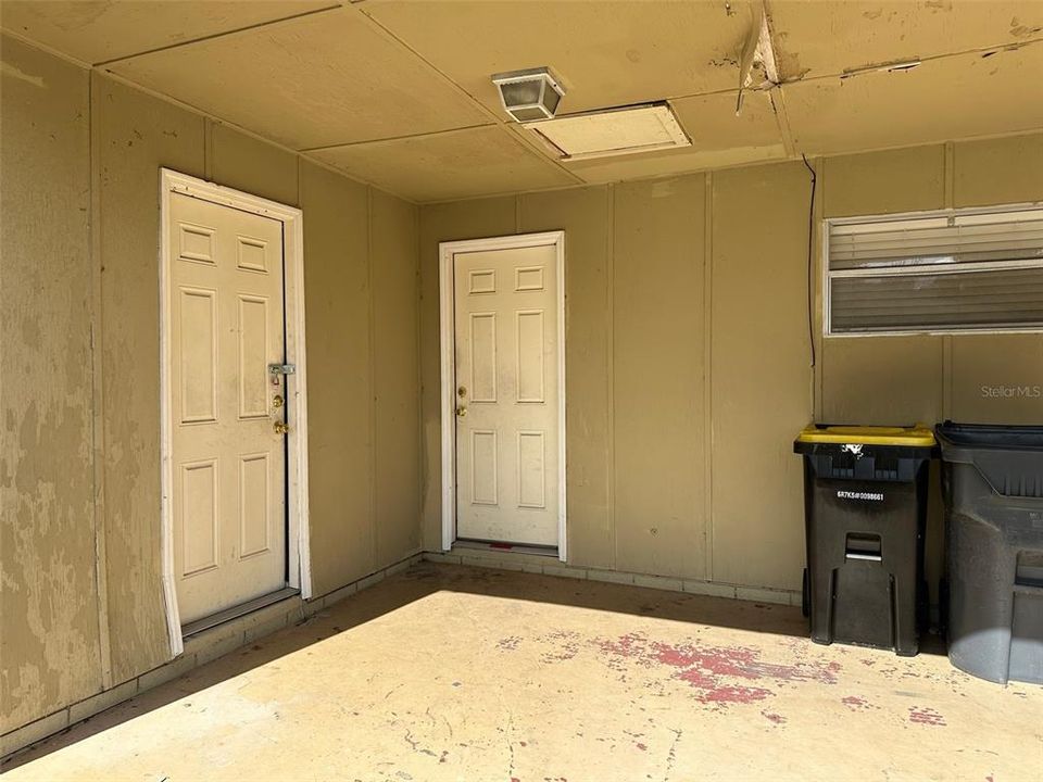 待售: $227,000 (3 贝兹, 2 浴室, 1064 平方英尺)