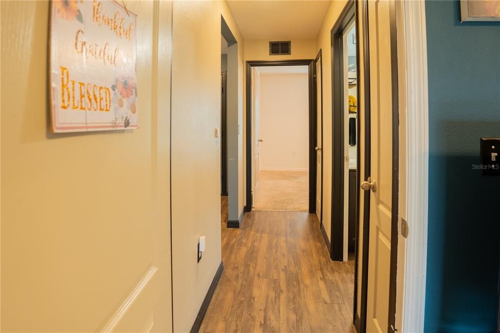 En Venta: $305,000 (3 camas, 2 baños, 1456 Pies cuadrados)