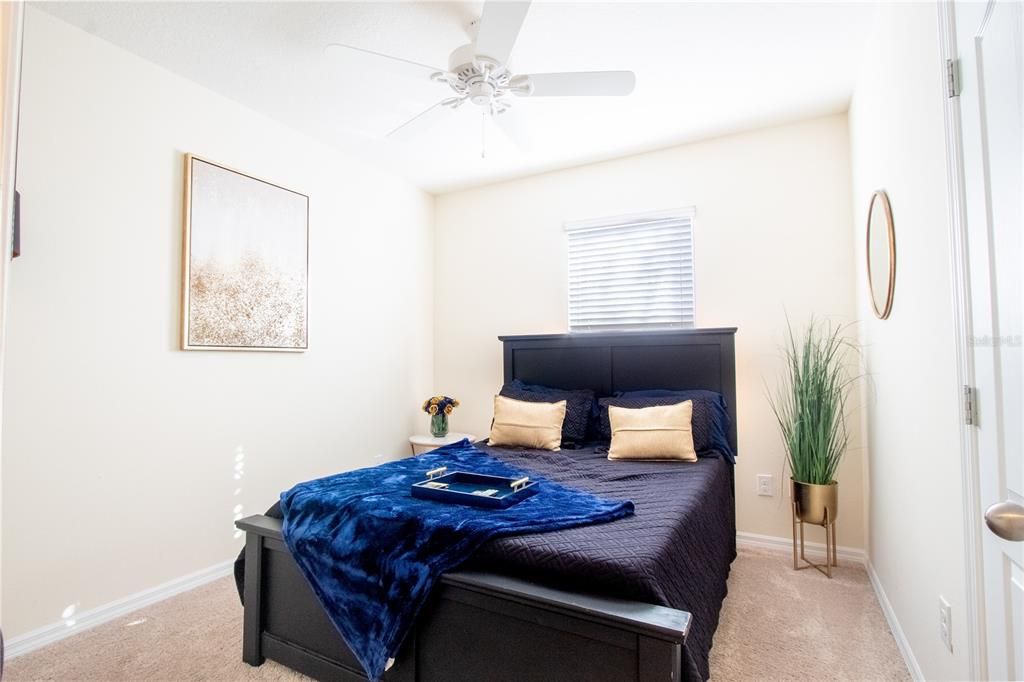 For Sale: $310,000 (3 beds, 2 baths, 1639 Square Feet)