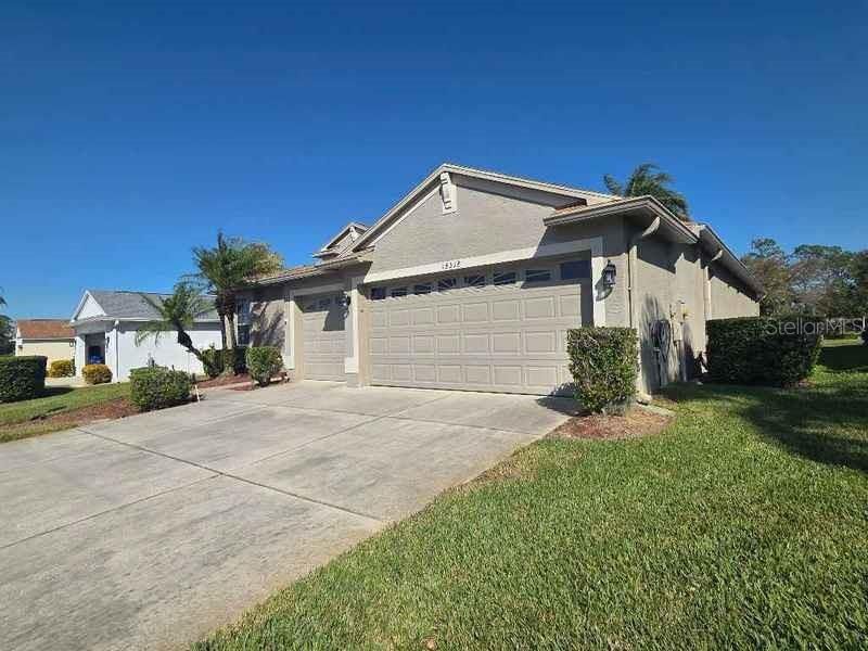 待售: $373,000 (4 贝兹, 3 浴室, 2274 平方英尺)