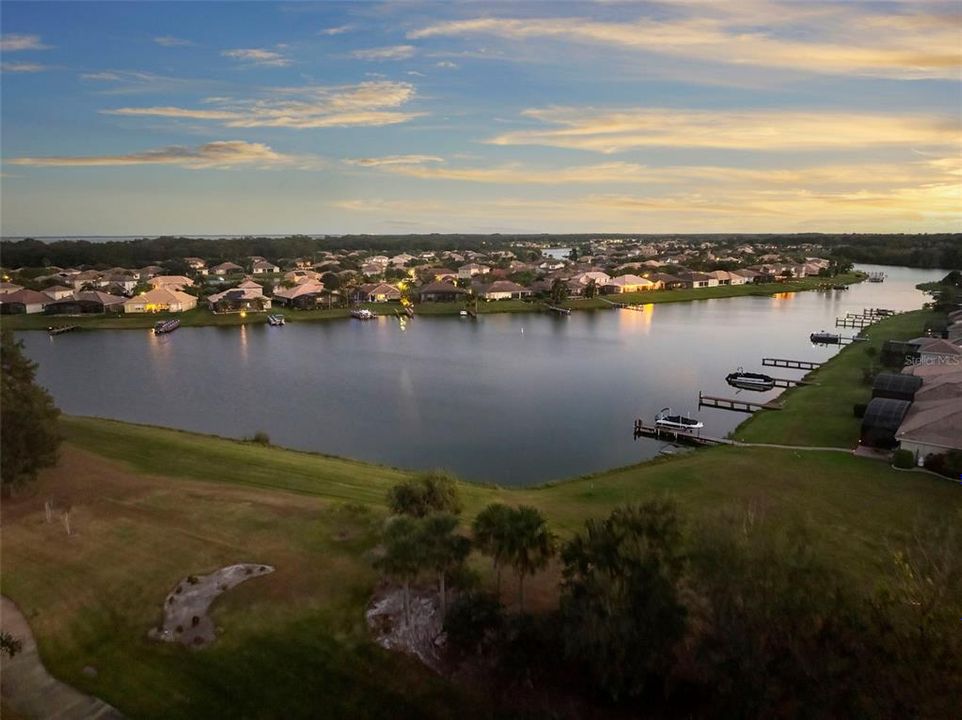 待售: $670,000 (5 贝兹, 4 浴室, 3340 平方英尺)