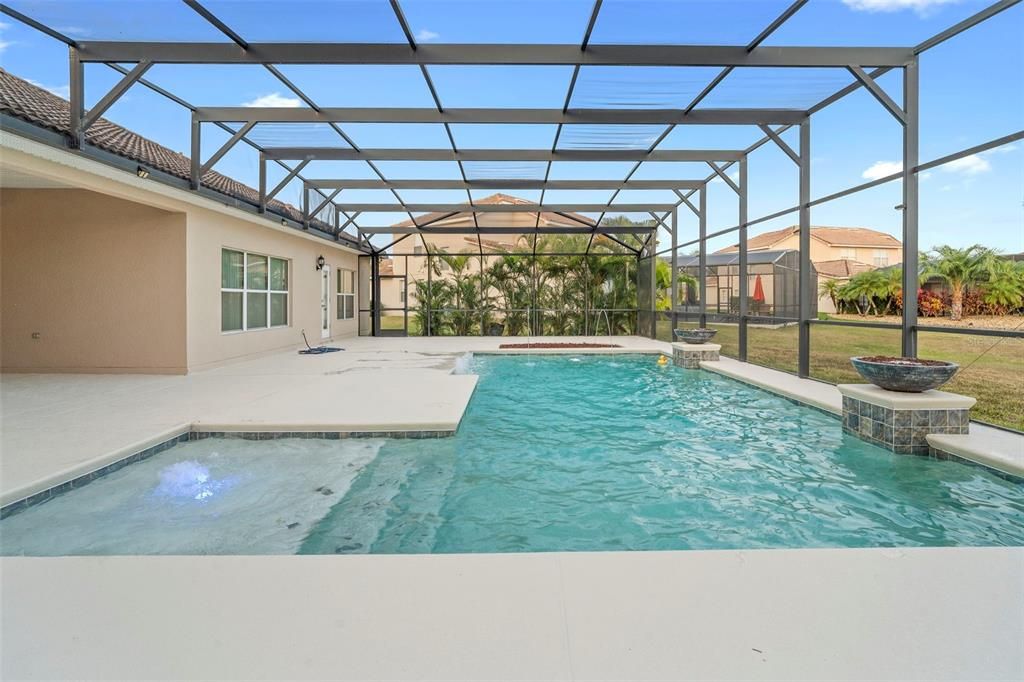 待售: $670,000 (5 贝兹, 4 浴室, 3340 平方英尺)