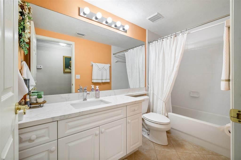 For Sale: $329,000 (3 beds, 2 baths, 1787 Square Feet)