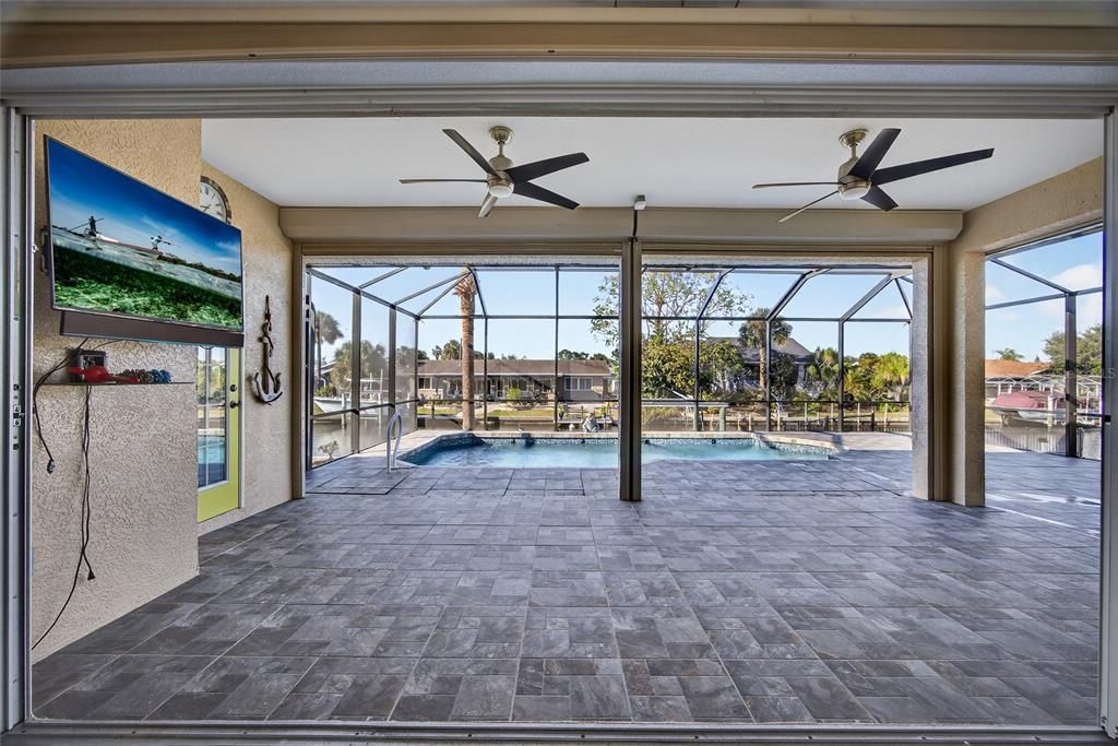 For Sale: $599,000 (4 beds, 3 baths, 2104 Square Feet)