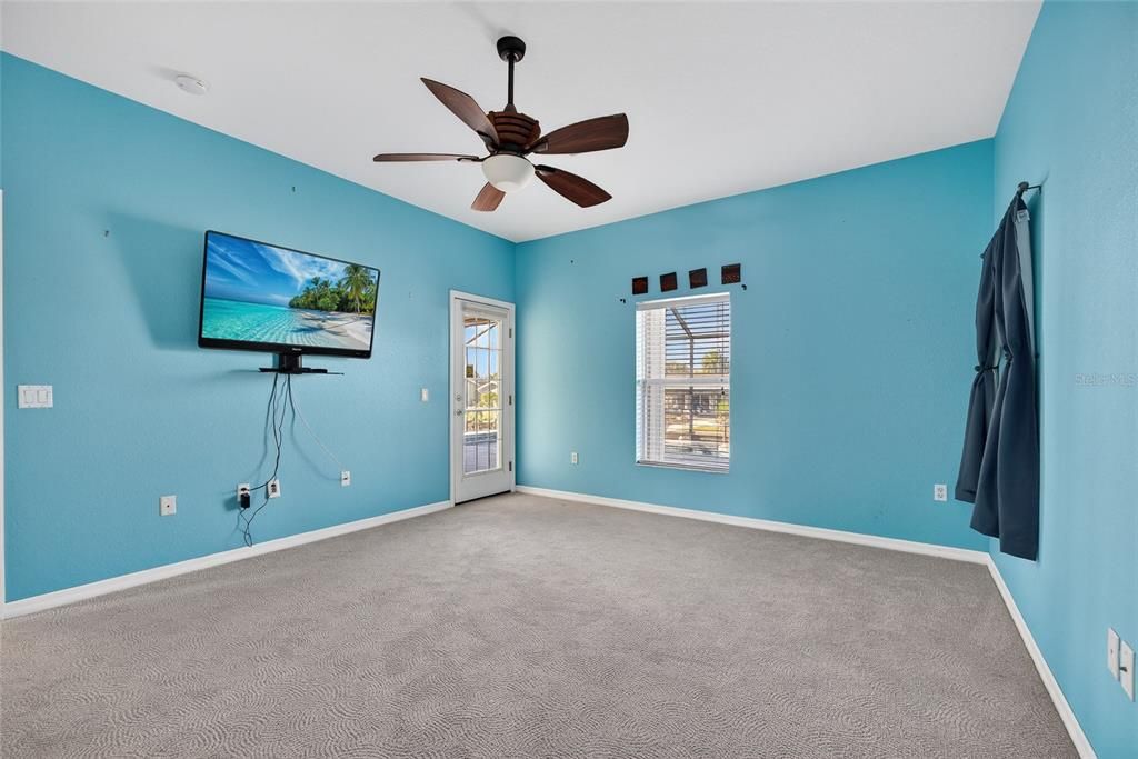 For Sale: $599,000 (4 beds, 3 baths, 2104 Square Feet)