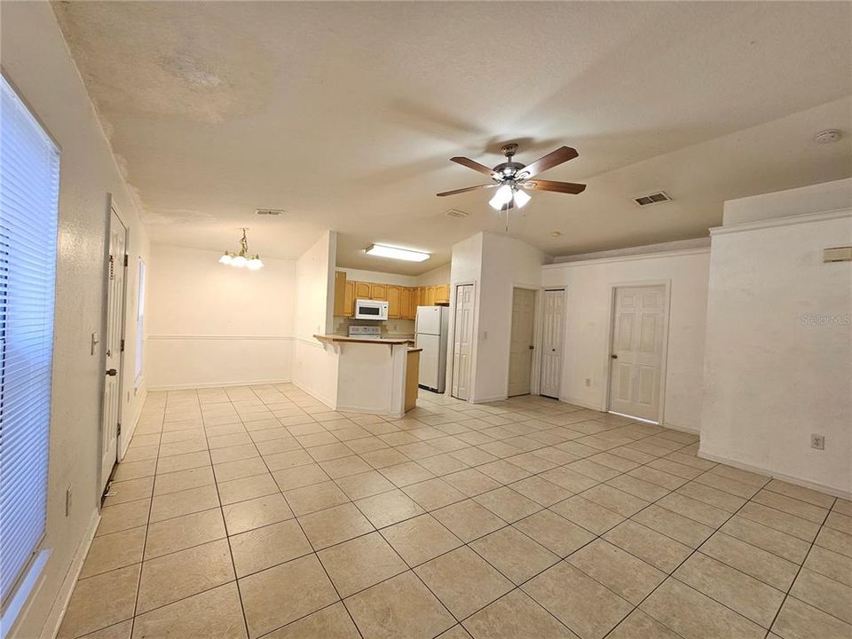 En Renta: $1,650 (3 camas, 2 baños, 1116 Pies cuadrados)