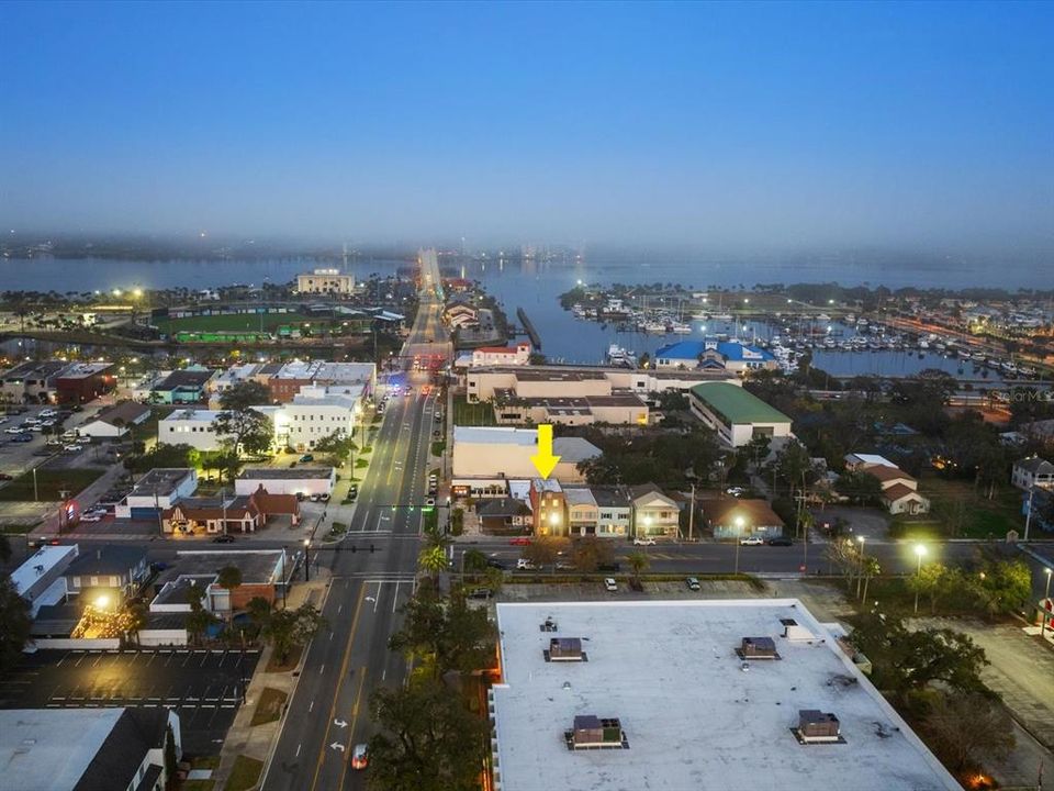 待售: $599,900 (3 贝兹, 3 浴室, 2951 平方英尺)