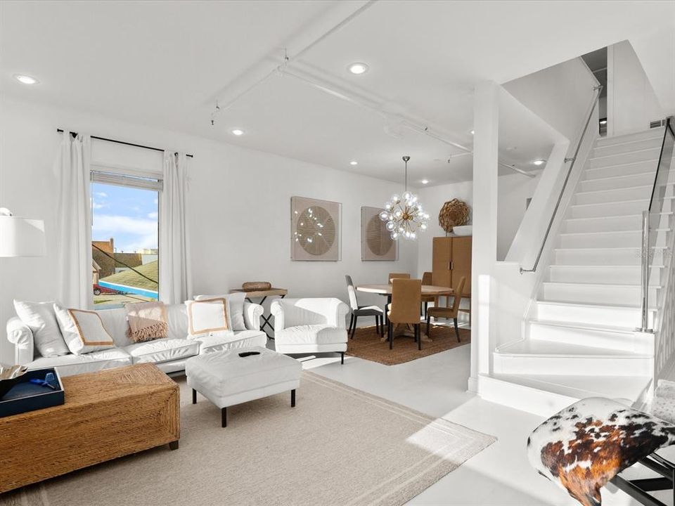 待售: $599,900 (3 贝兹, 3 浴室, 2951 平方英尺)