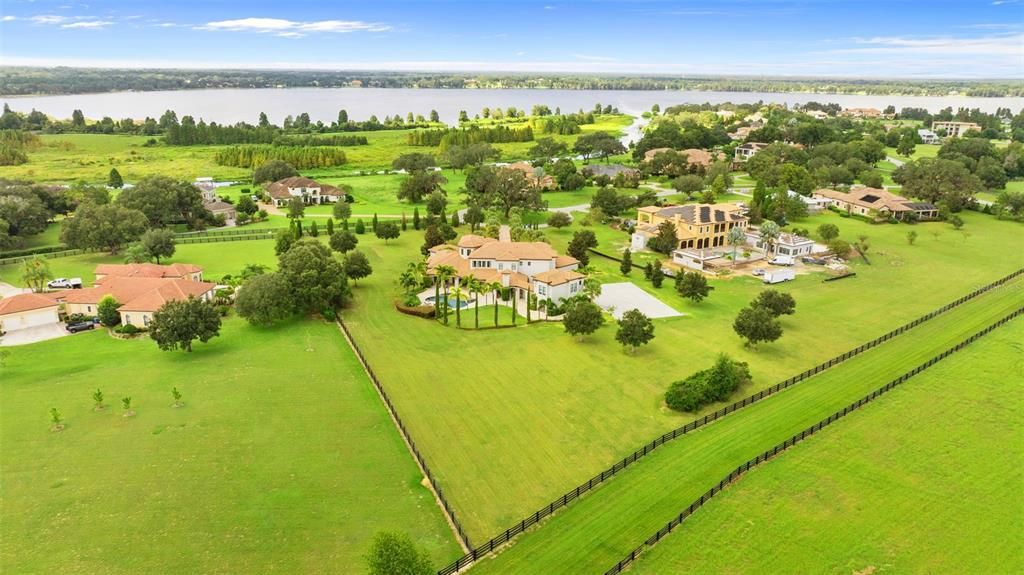 For Sale: $2,750,000 (7 beds, 9 baths, 7782 Square Feet)