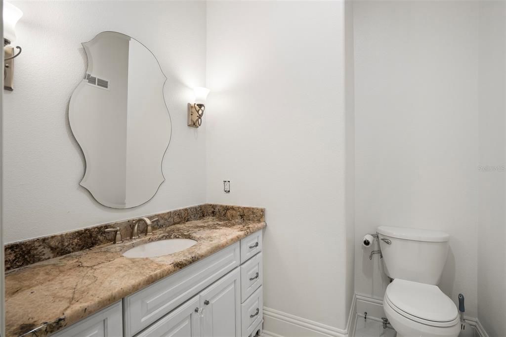 For Sale: $2,750,000 (7 beds, 9 baths, 7782 Square Feet)