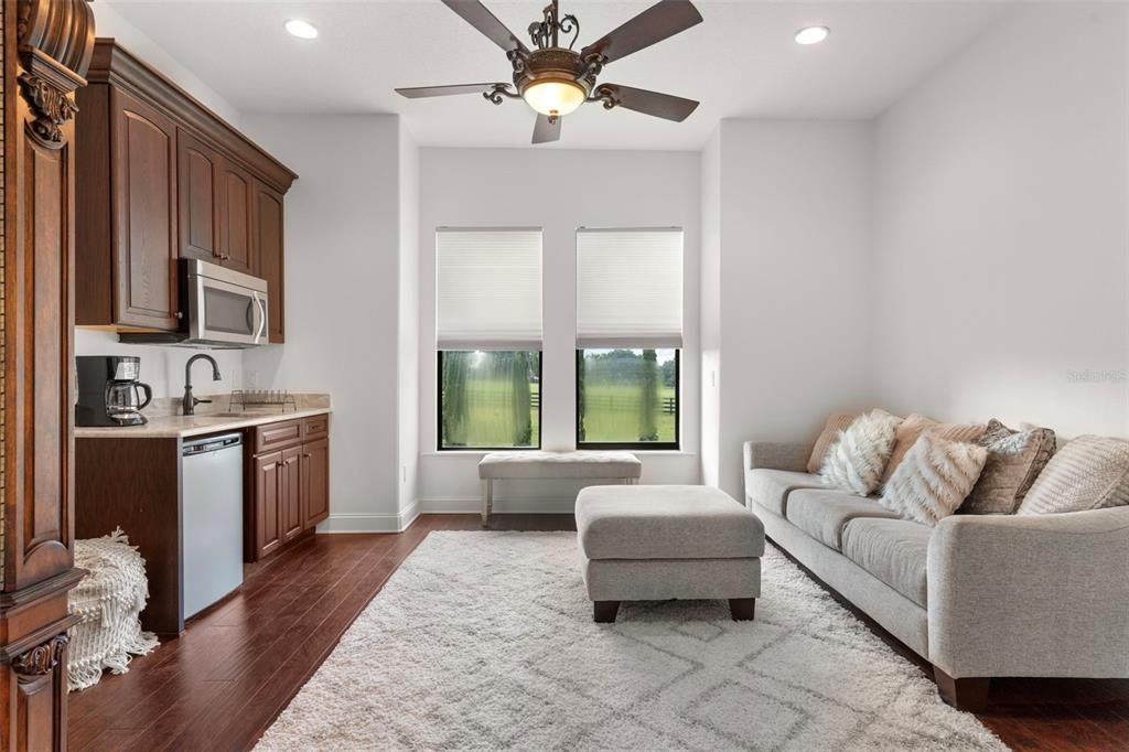 For Sale: $2,750,000 (7 beds, 9 baths, 7782 Square Feet)