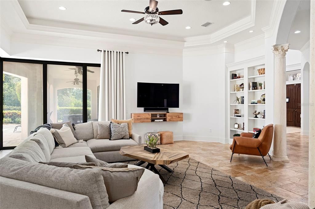 For Sale: $2,750,000 (7 beds, 9 baths, 7782 Square Feet)