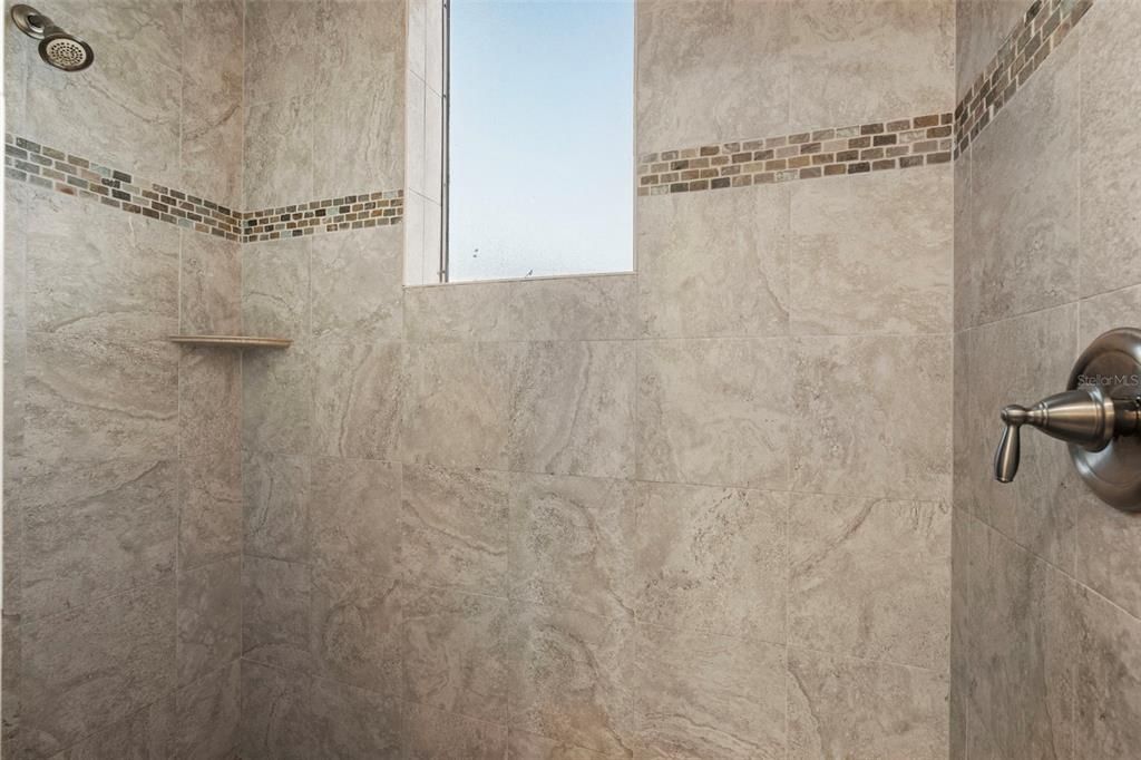 For Sale: $2,750,000 (7 beds, 9 baths, 7782 Square Feet)