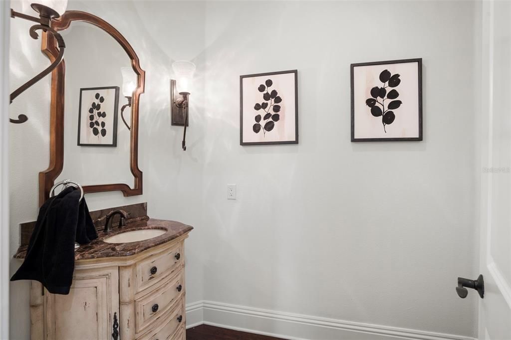 For Sale: $2,750,000 (7 beds, 9 baths, 7782 Square Feet)