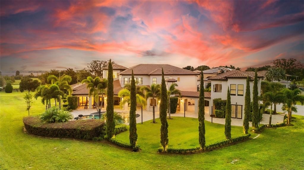 For Sale: $2,750,000 (7 beds, 9 baths, 7782 Square Feet)