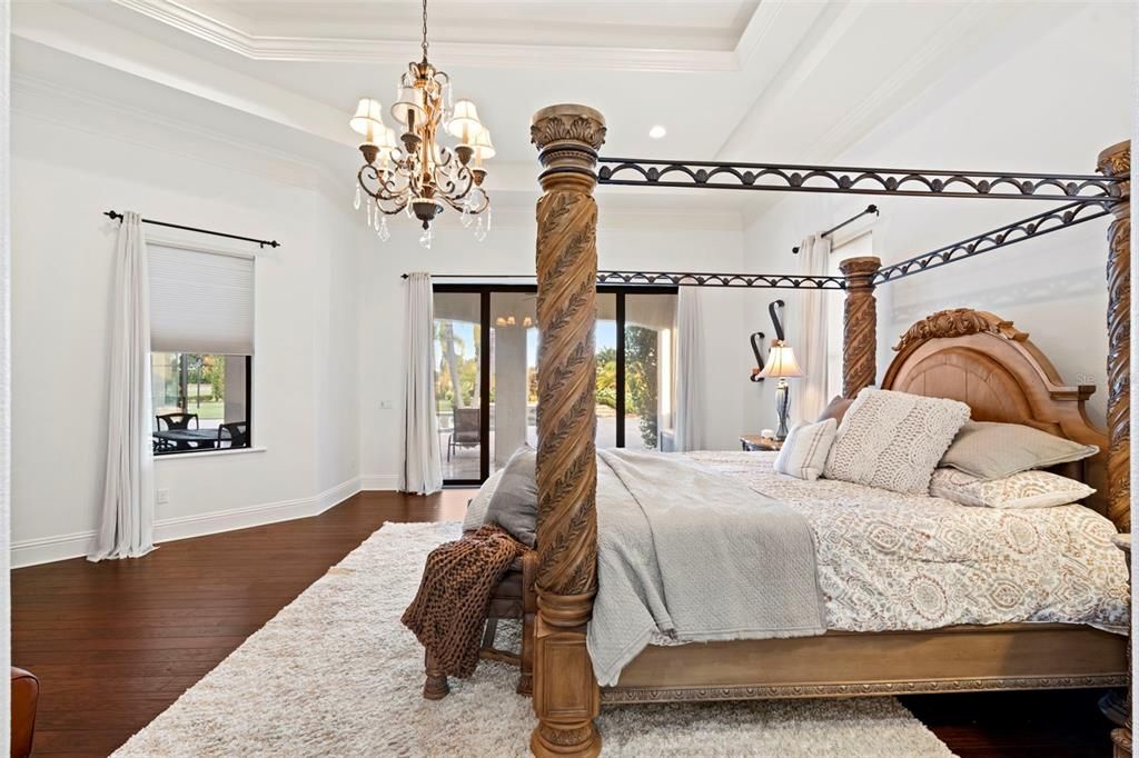 For Sale: $2,750,000 (7 beds, 9 baths, 7782 Square Feet)