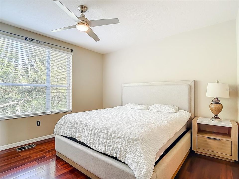 En Renta: $2,750 (3 camas, 2 baños, 1844 Pies cuadrados)