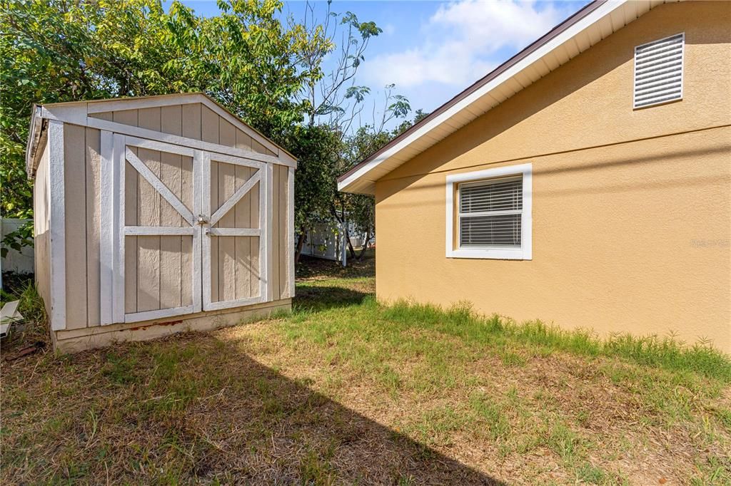 出租: $2,400 (3 贝兹, 2 浴室, 1100 平方英尺)