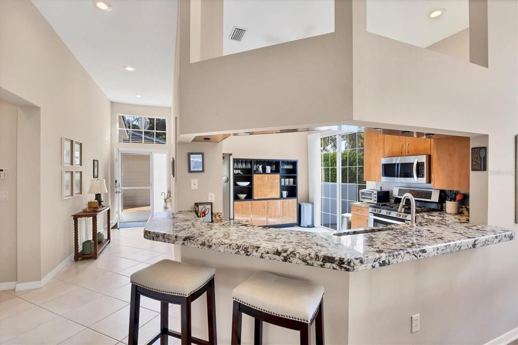 For Rent: $3,100 (2 beds, 2 baths, 1609 Square Feet)