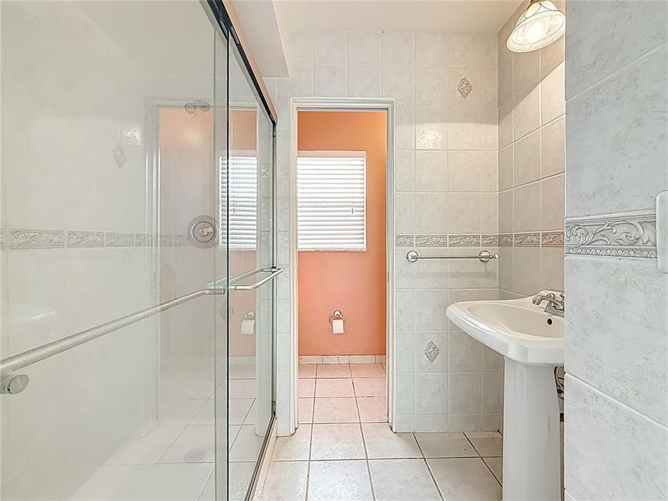 На продажу: $1,275,000 (3 спален, 2 ванн, 2210 Квадратных фут)