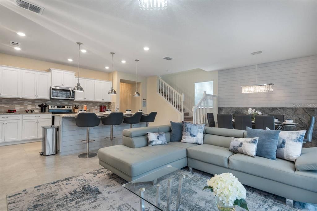 待售: $495,000 (5 贝兹, 4 浴室, 2283 平方英尺)