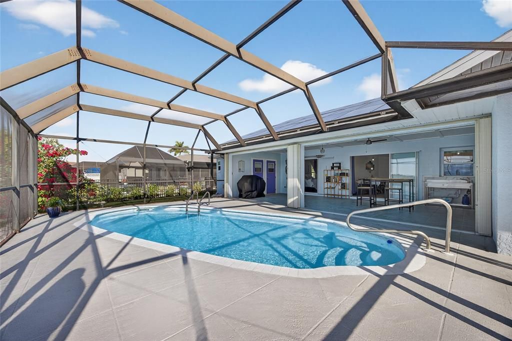 На продажу: $585,000 (3 спален, 3 ванн, 1798 Квадратных фут)