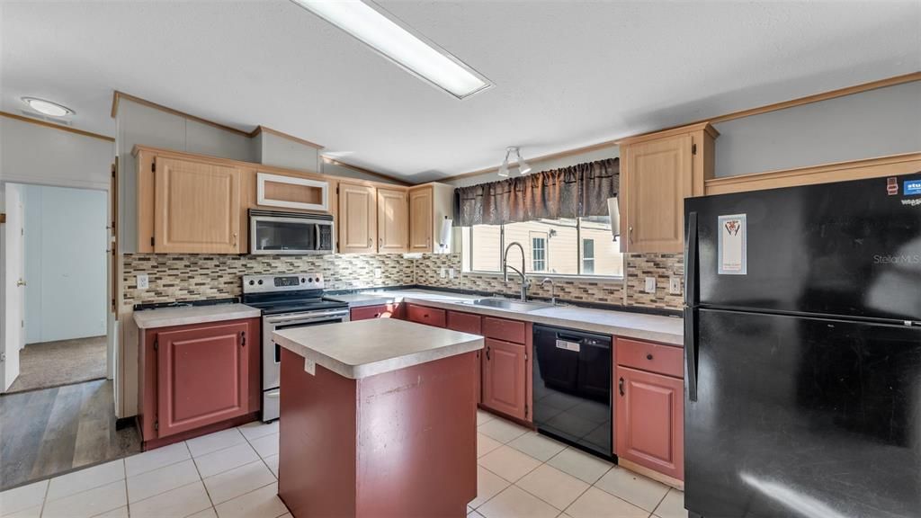 待售: $374,900 (5 贝兹, 2 浴室, 1920 平方英尺)