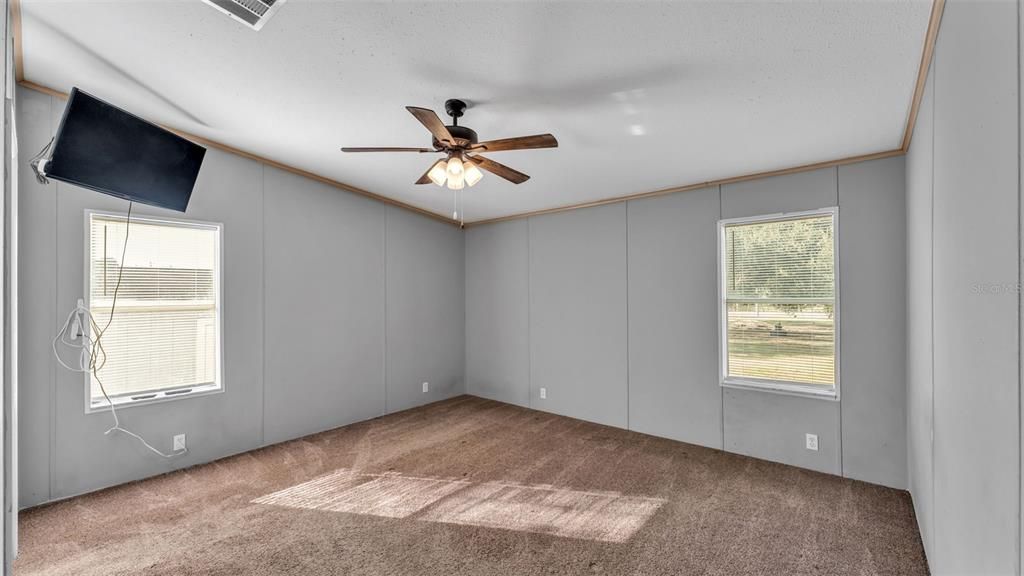 待售: $374,900 (5 贝兹, 2 浴室, 1920 平方英尺)