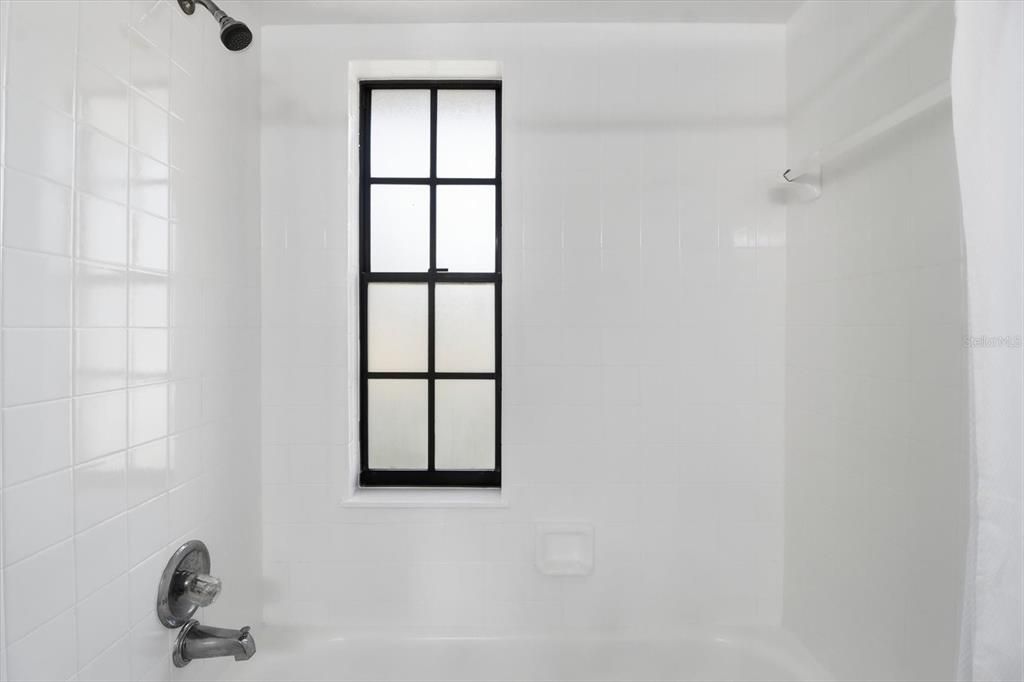 待售: $334,700 (2 贝兹, 2 浴室, 1466 平方英尺)