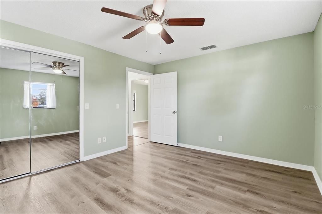 待售: $334,700 (2 贝兹, 2 浴室, 1466 平方英尺)