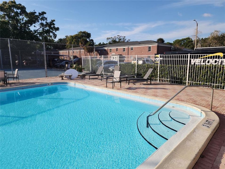 En Venta: $94,900 (1 camas, 1 baños, 680 Pies cuadrados)