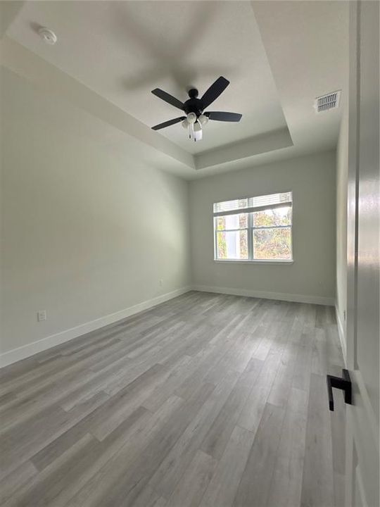 待售: $389,900 (4 贝兹, 2 浴室, 1839 平方英尺)