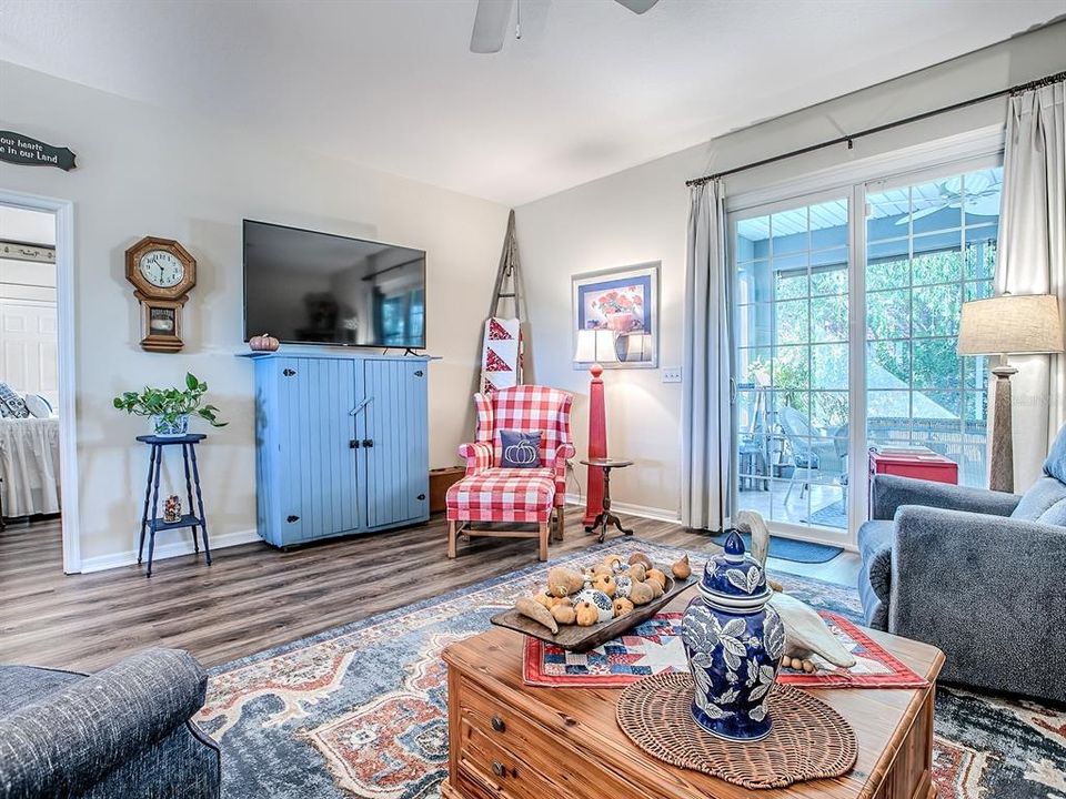 待售: $349,900 (3 贝兹, 2 浴室, 1636 平方英尺)